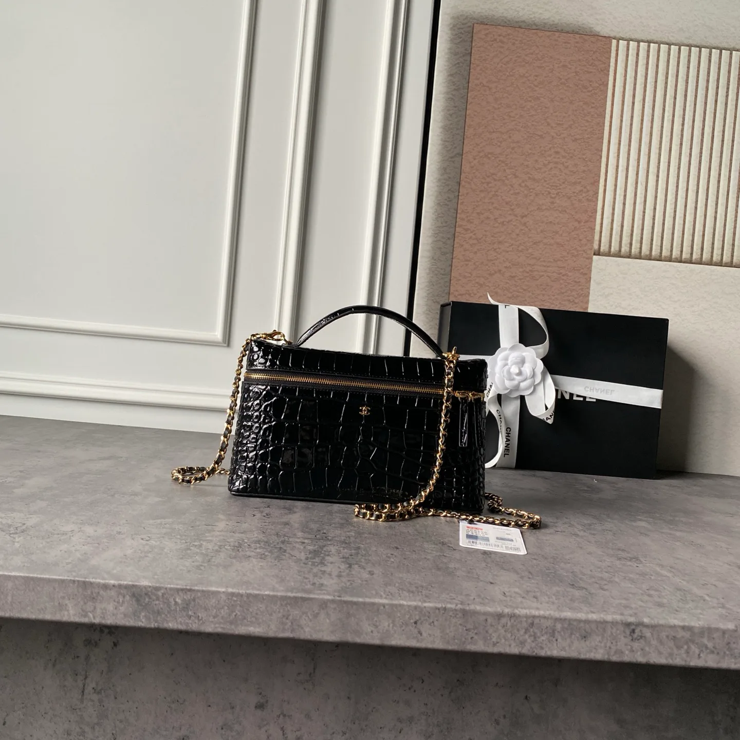 Women's Classic Handbags CHANEL 18005050