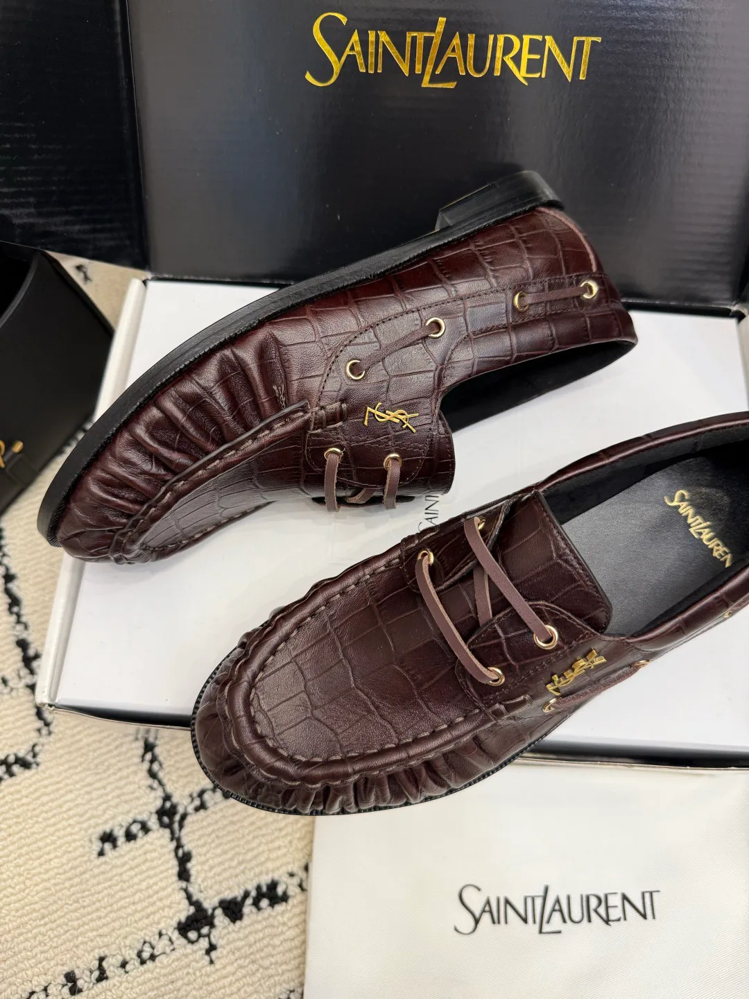 Women's Loafers And Moccasins SAINT LAURENT 17816910