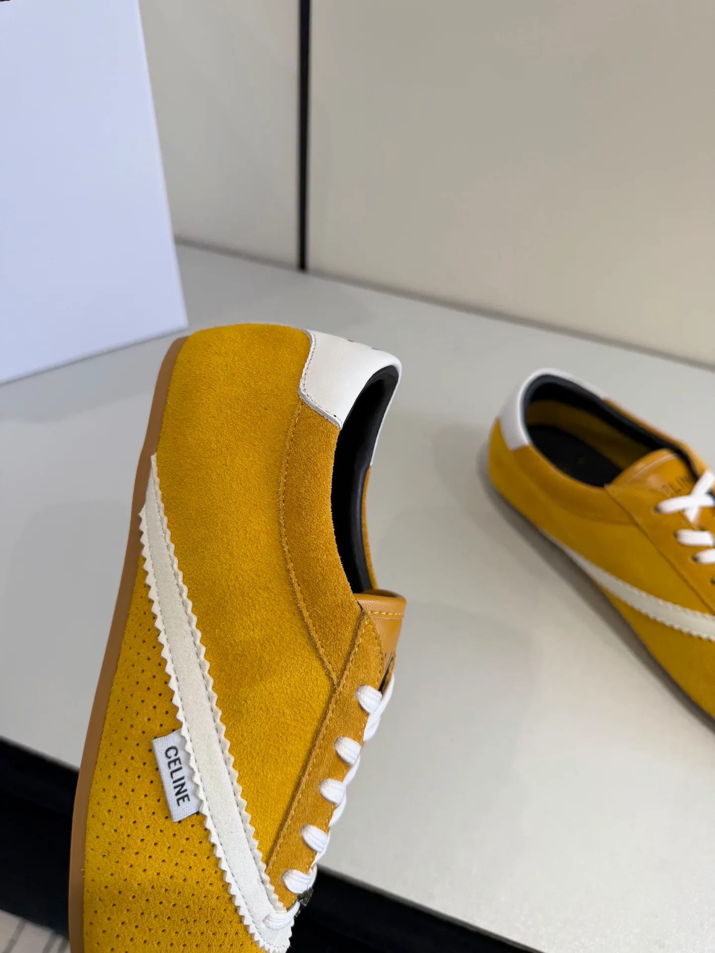 Women's Sneakers CELINE 17977148