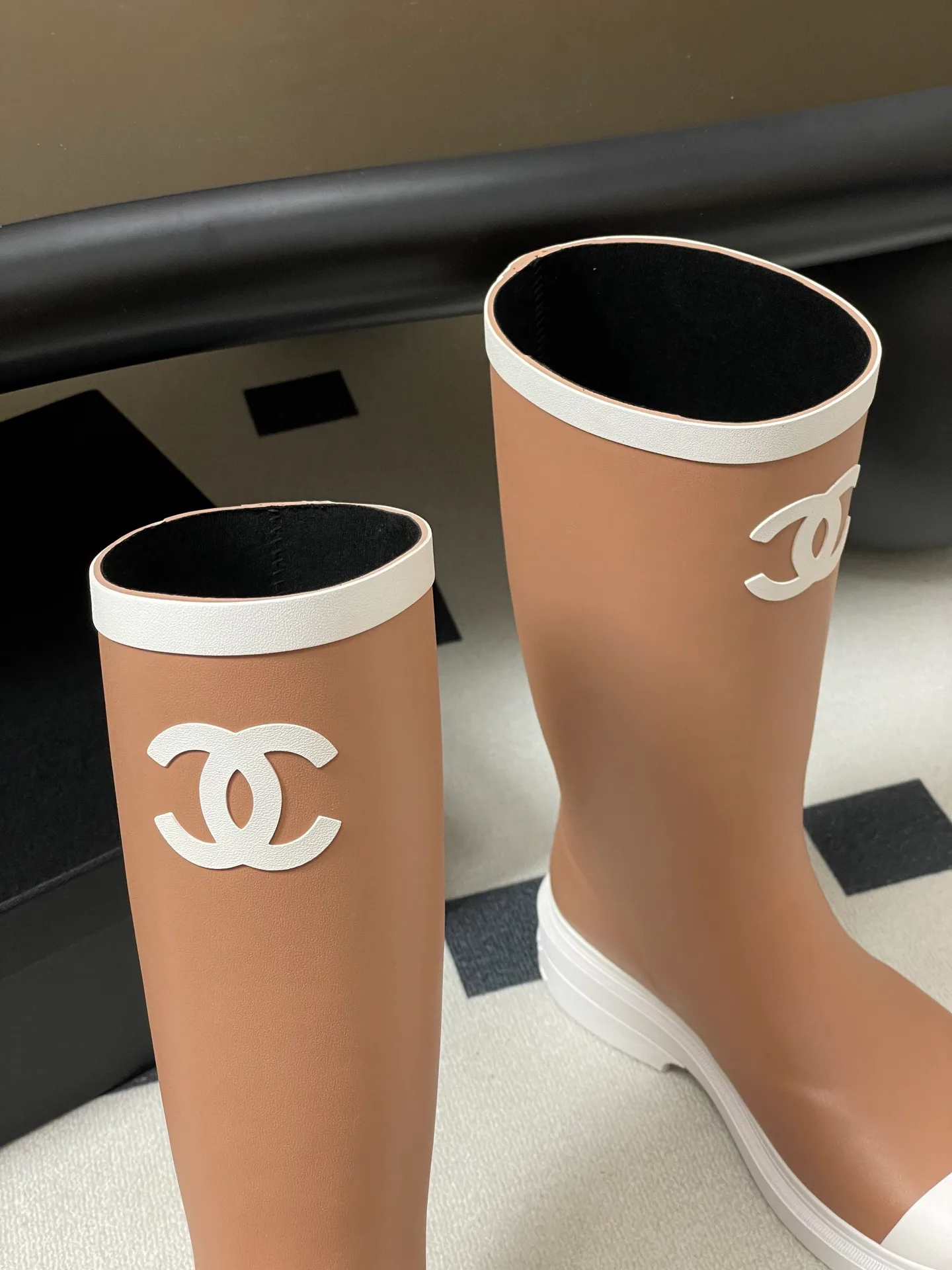 Women's Boots CHANEL 18440877