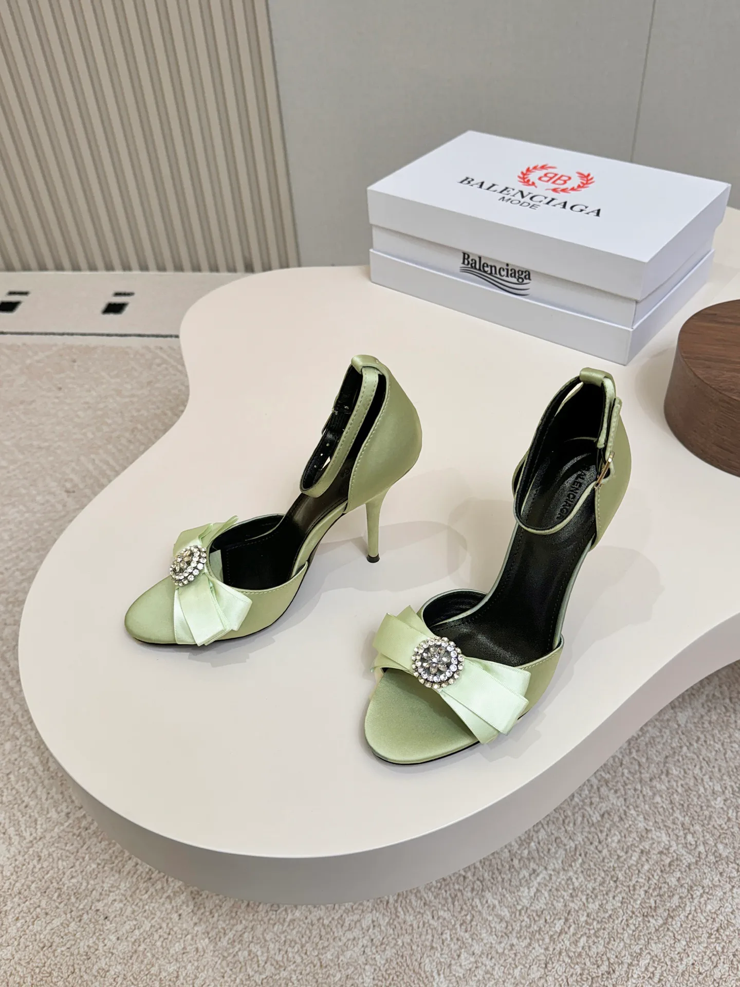 Women's Open-Toe Sandals BALENCIAGA 18083173