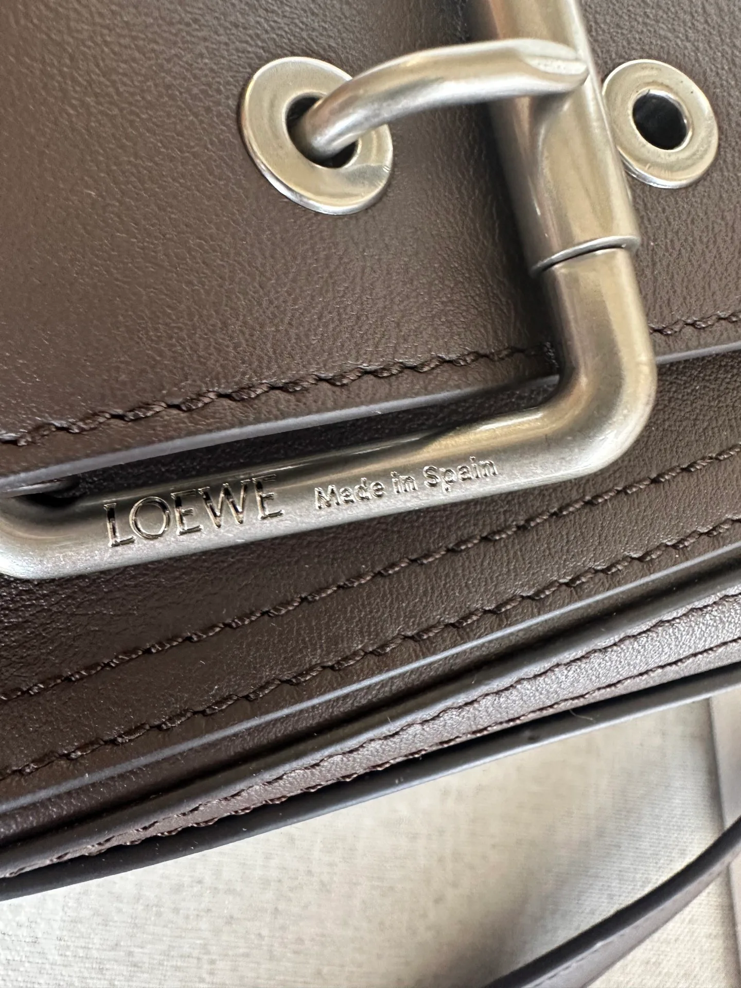 Women's Classic Handbags LOEWE 17807809