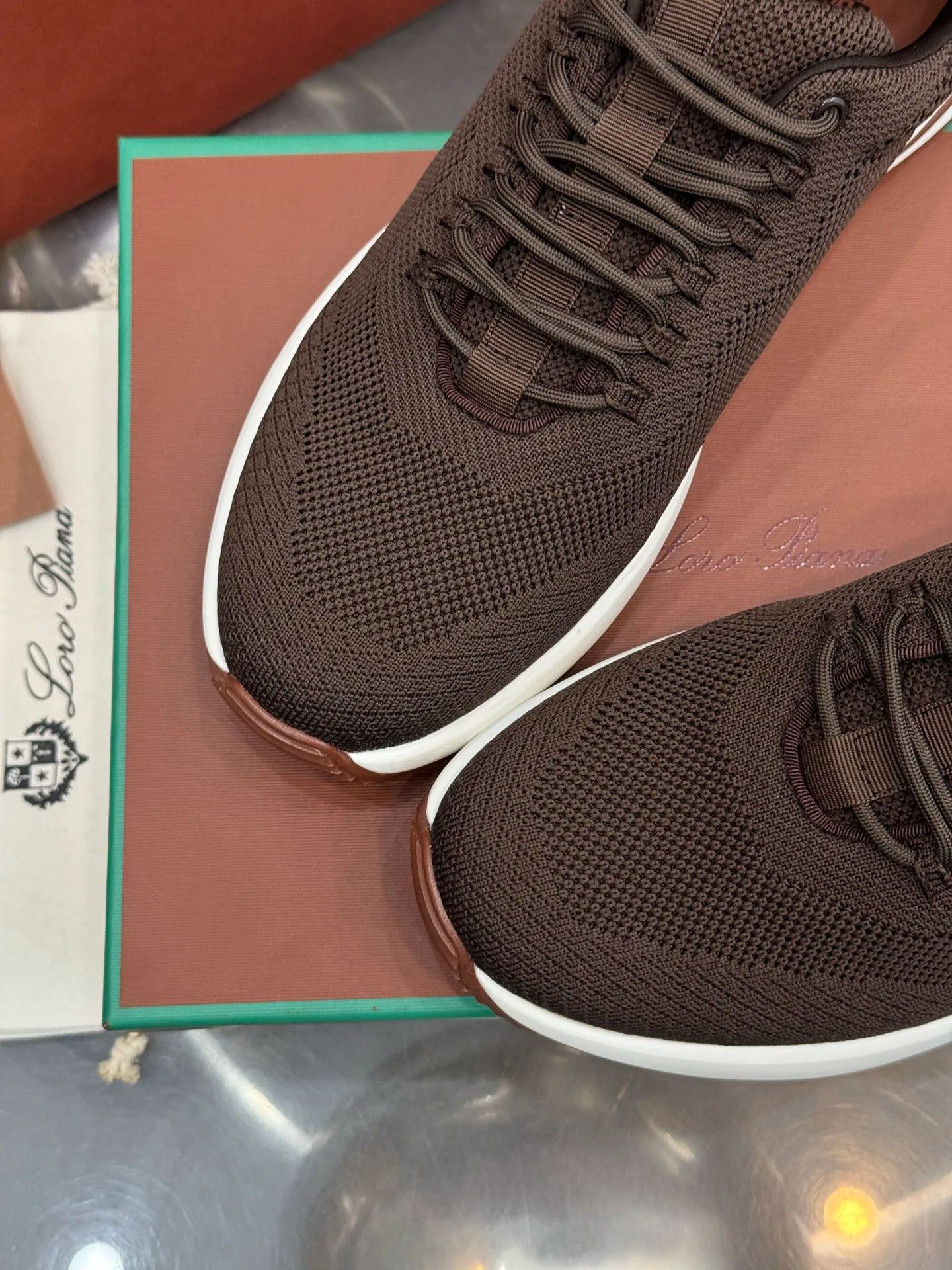Men's Sneakers LORO PIANA 18202677