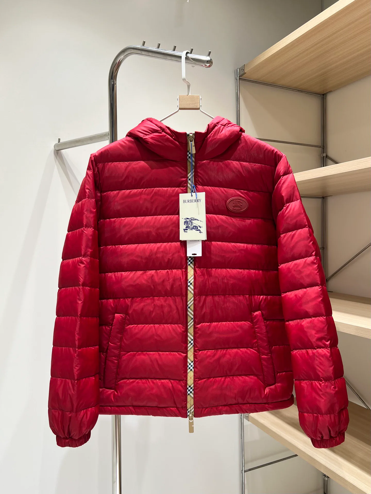 Women's Jackets And Down Jackets BURBERRY 18110901