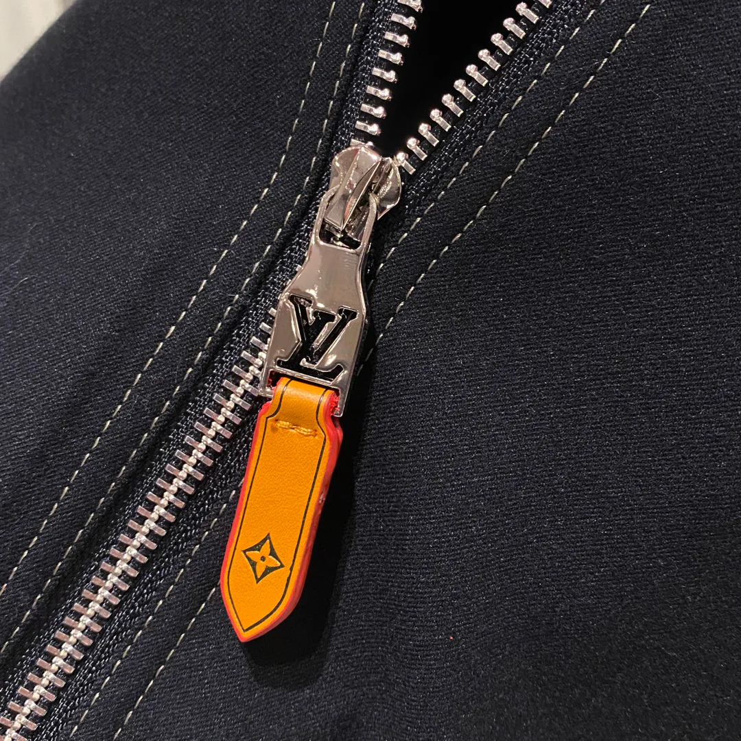 Куртки И Пуховики Мужские Louis Vuitton 18572285