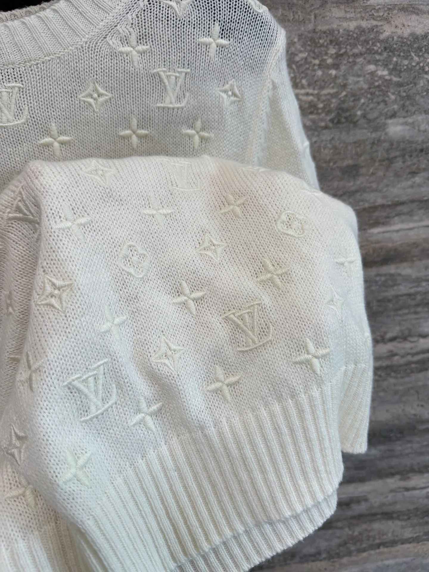 Women's Jumpers And Sweaters LOUIS VUITTON 18514153