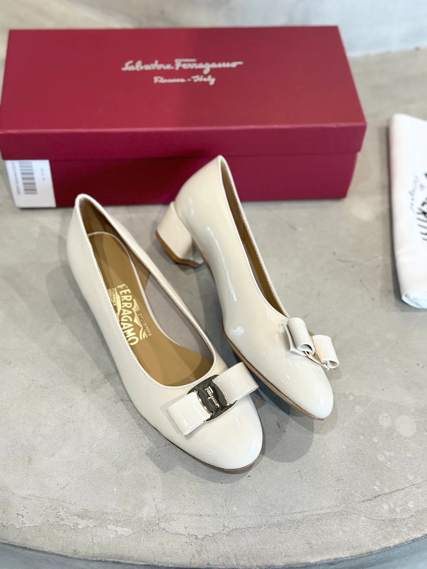 Women's Heels SALVATORE FERRAGAMO 18340703
