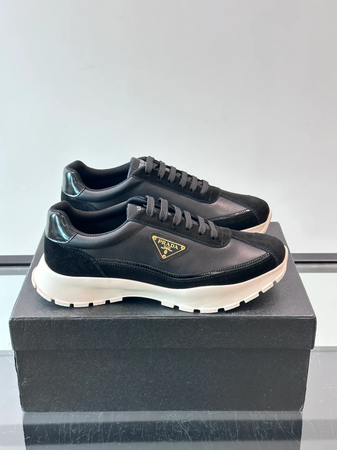 Women's Sneakers PRADA 18500610