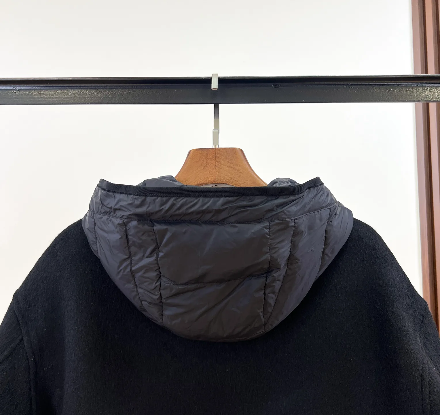 Women's Jackets And Down Jackets CELINE 18279507