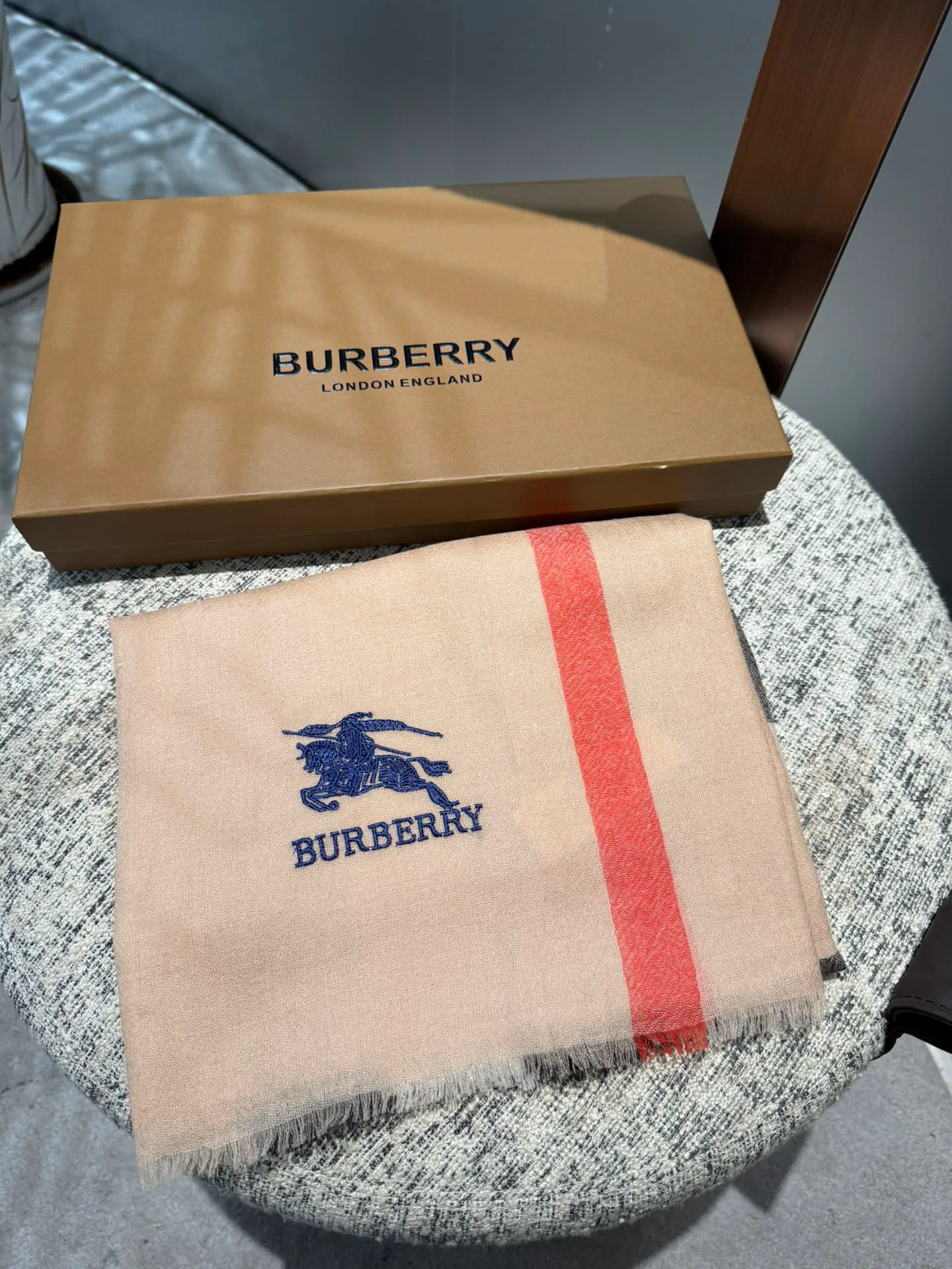 Scarves BURBERRY 18275108