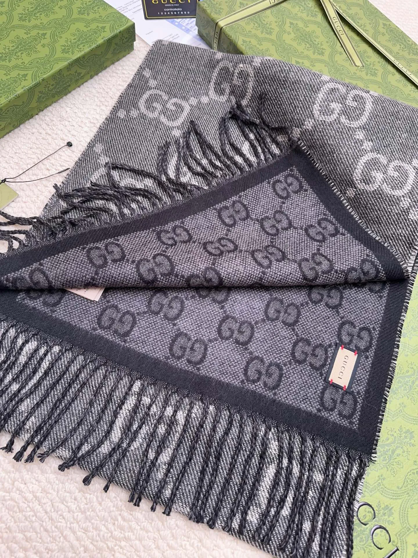 Scarves GUCCI 18003246