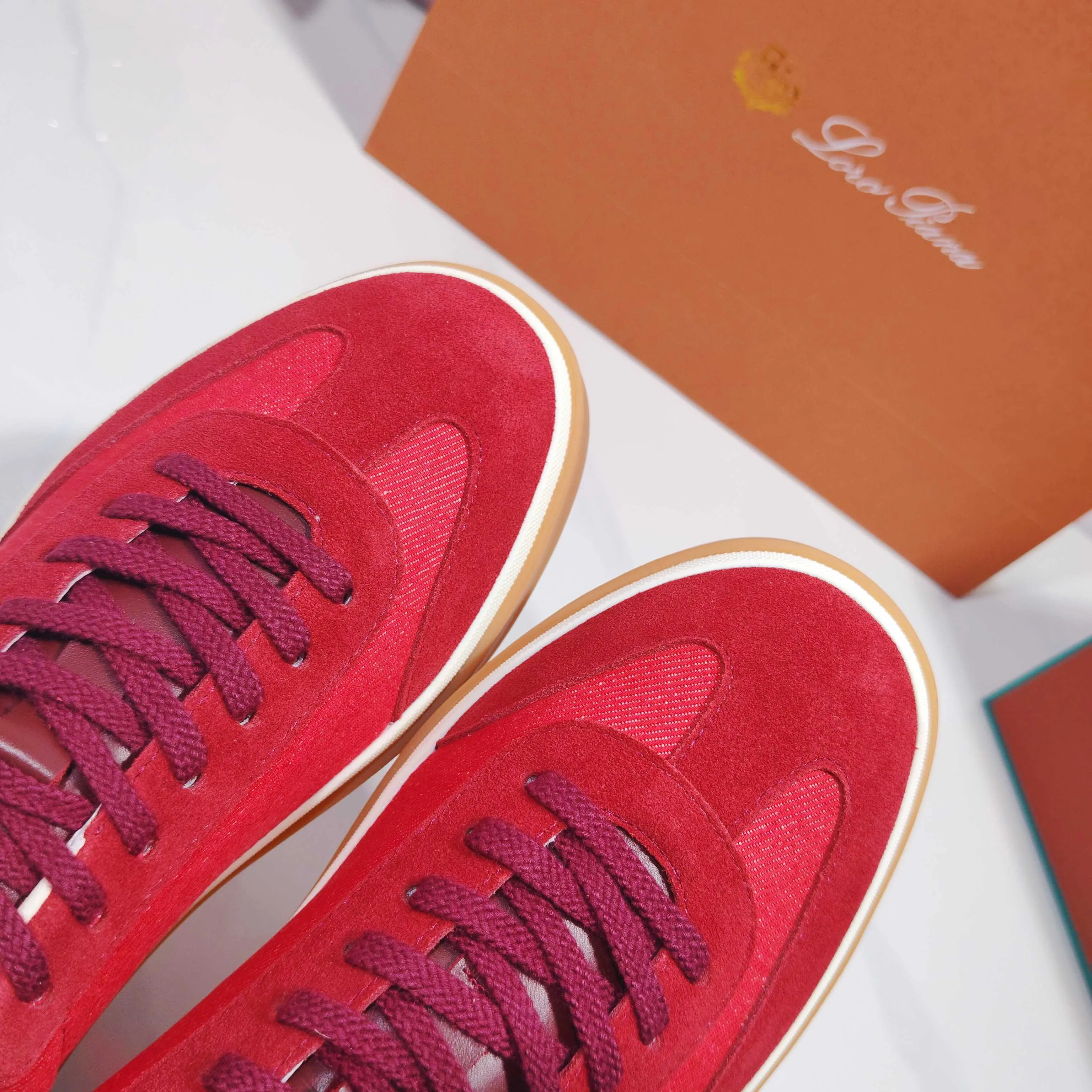 Women's Sneakers LORO PIANA 17961930