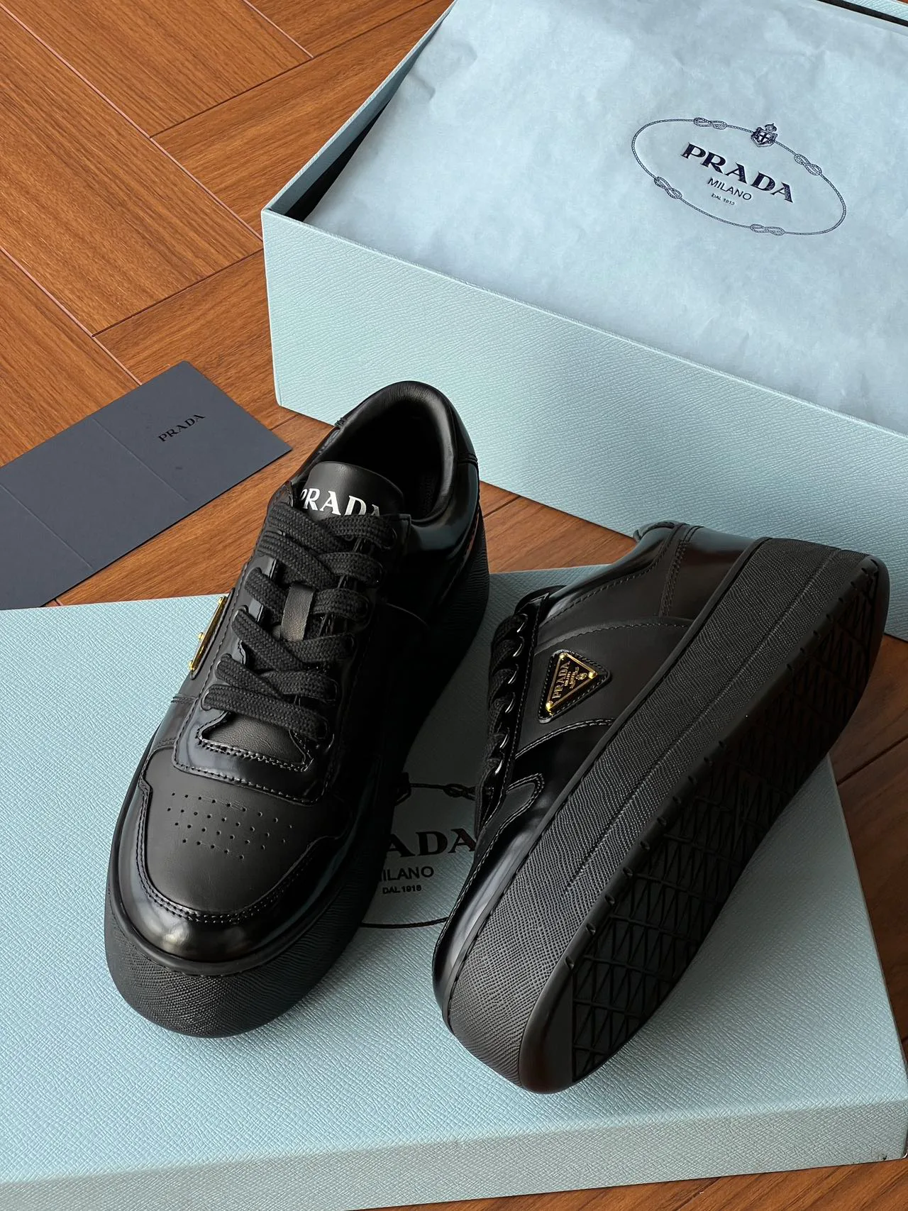 Women's Sneakers PRADA 18170787
