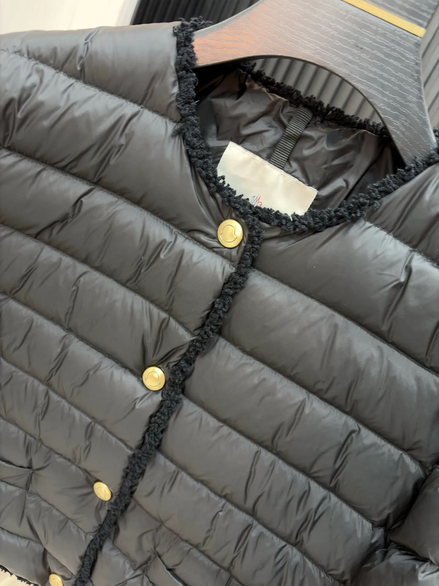 Men's Jackets And Down Jackets MONCLER 18029595