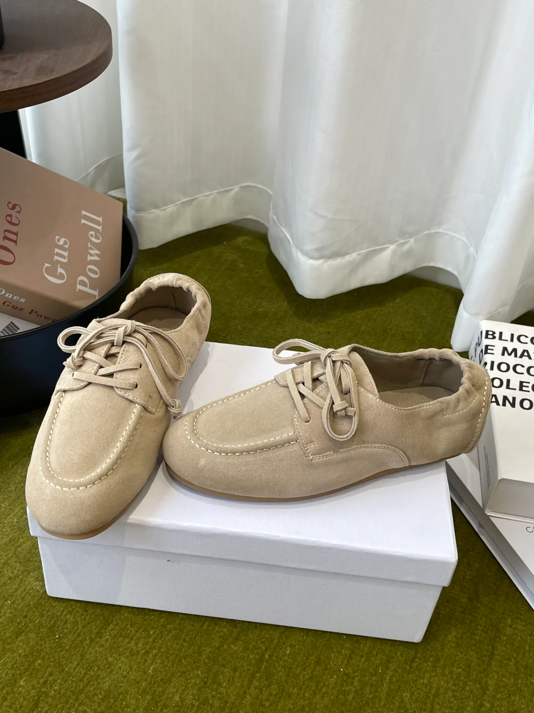 Women's Loafers And Moccasins CELINE 17701363