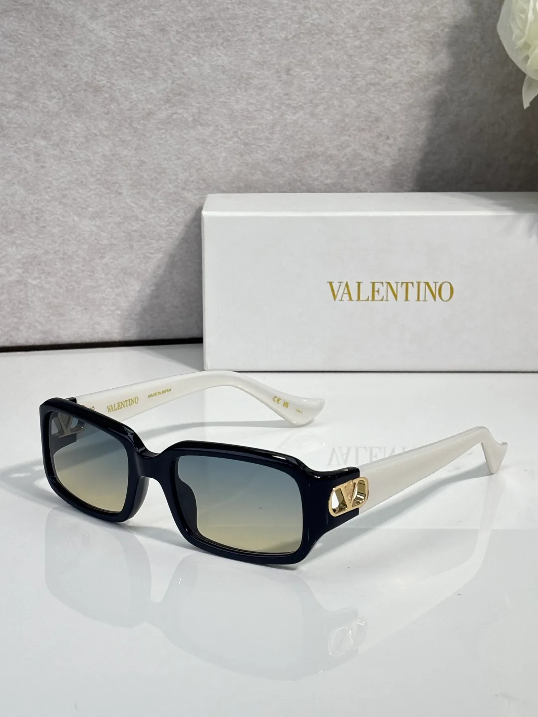 Glasses VALENTINO 18059593