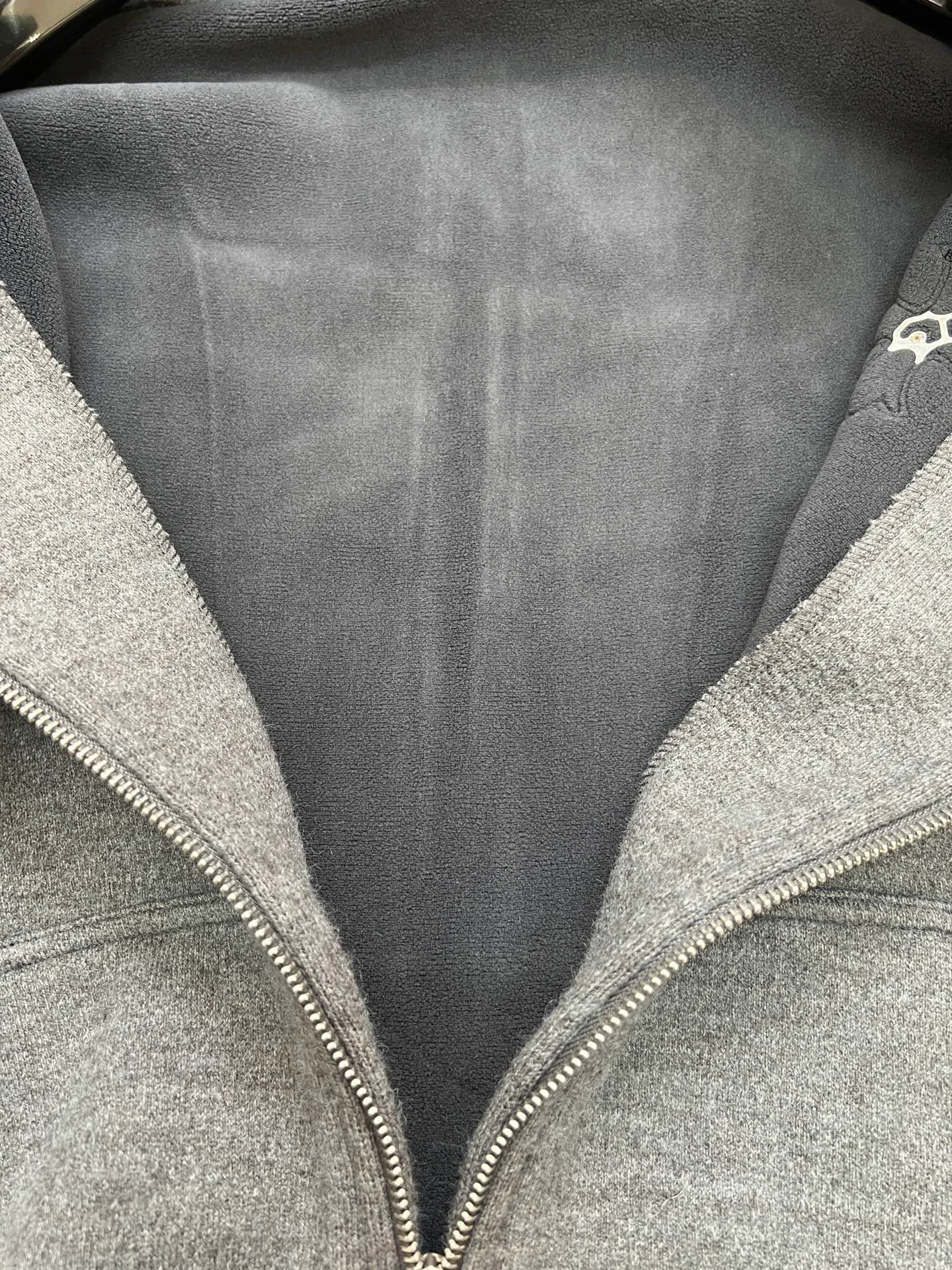 Men's Sweatshirts And Hoodies CHROME HEARTS 18008189