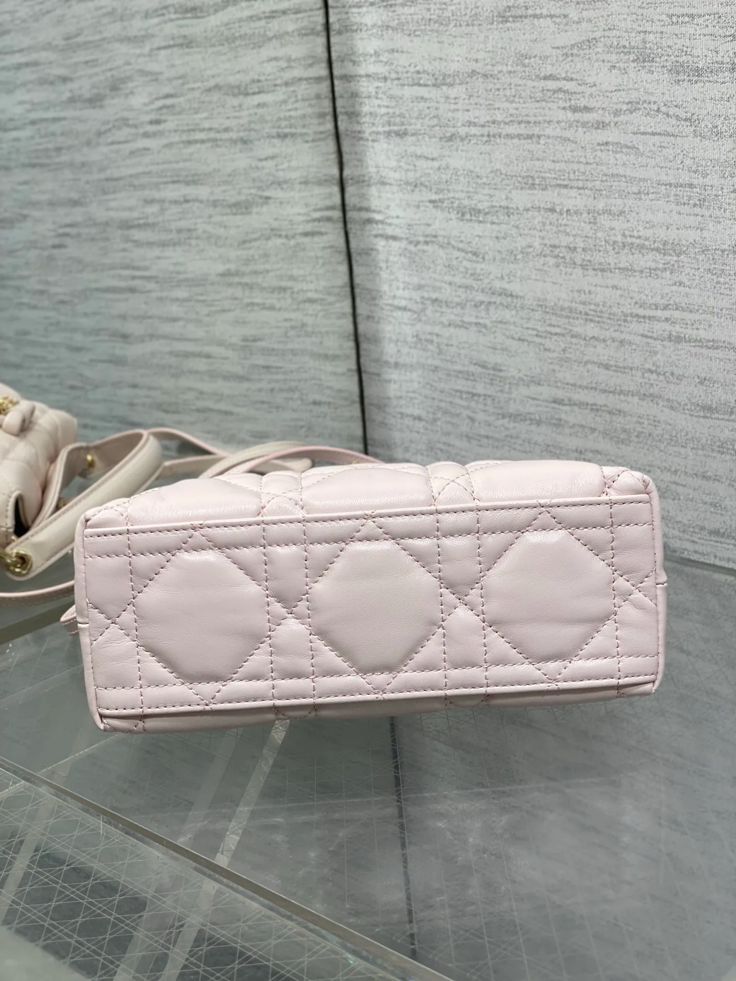 Women's Classic Handbags CHRISTIAN DIOR 18341390