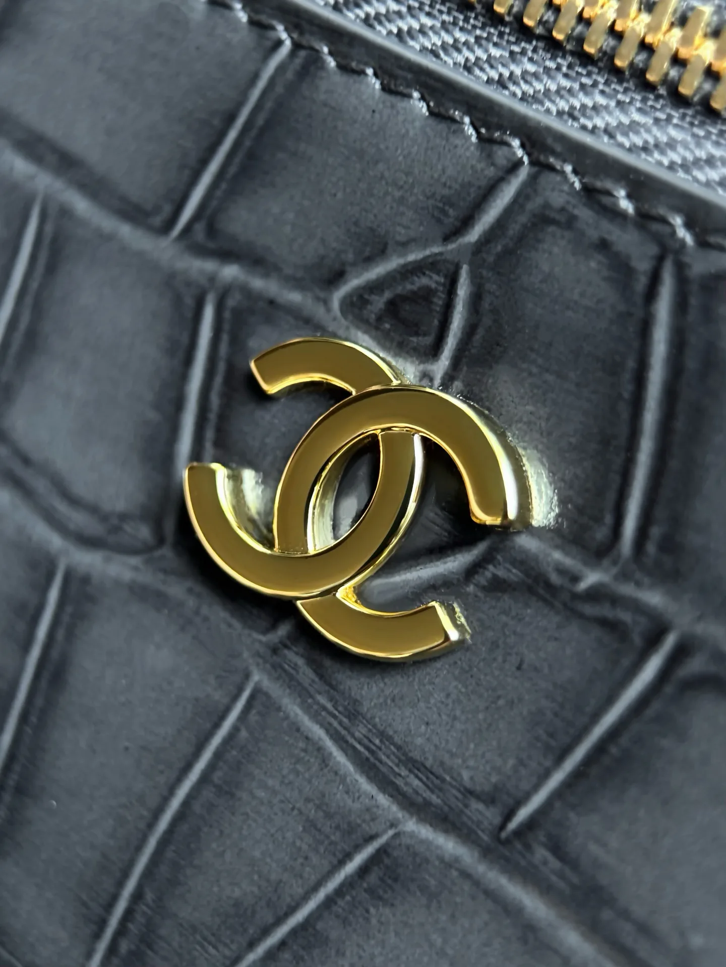Women's Classic Handbags CHANEL 18147817