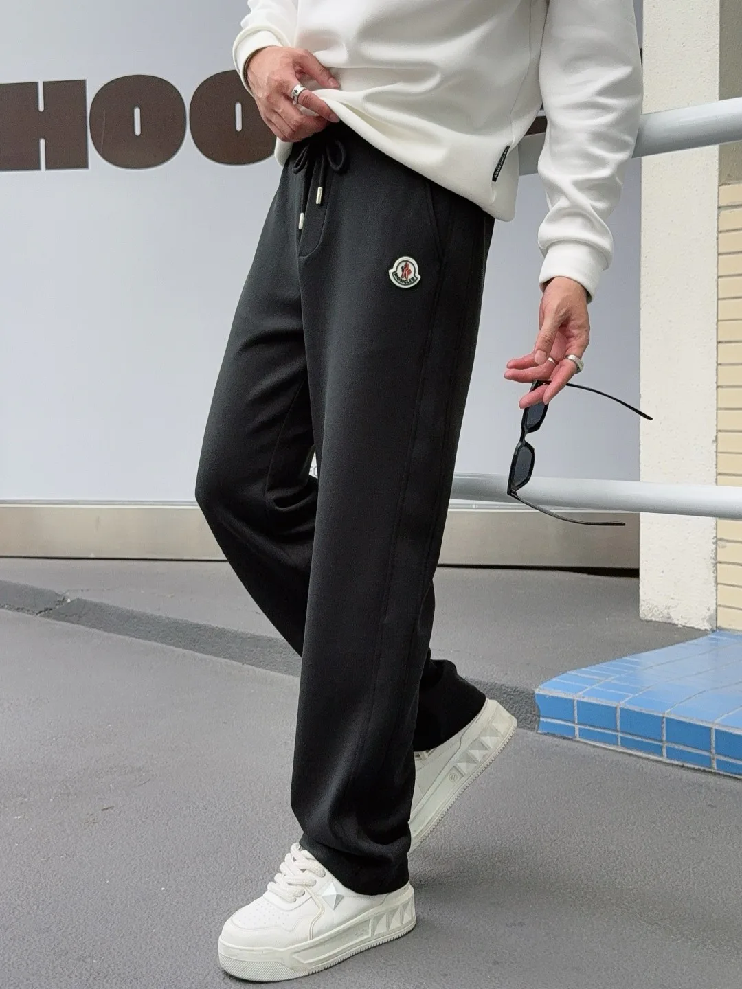 Women's Trousers MONCLER 17882717