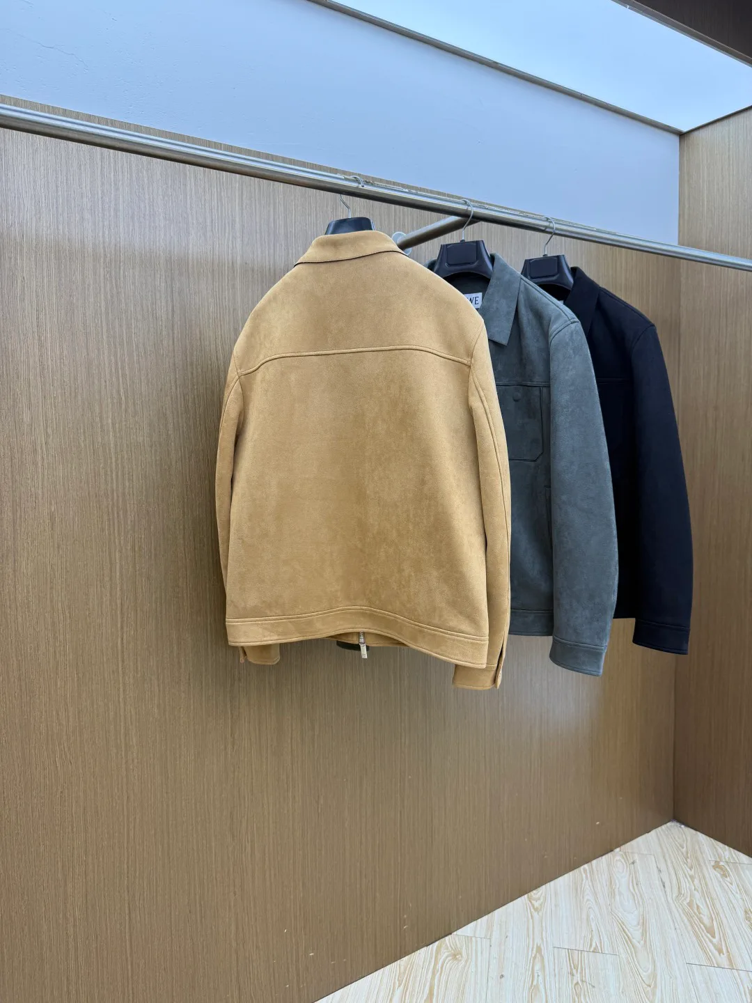 Men's Jackets And Down Jackets LOEWE 18194600