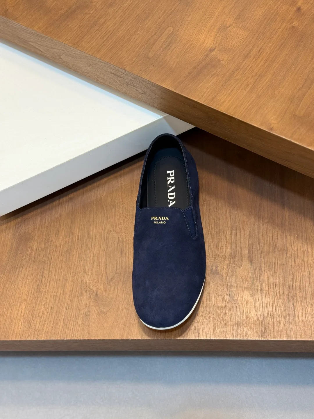 Men's Loafers And Dress Shoes PRADA 17830581