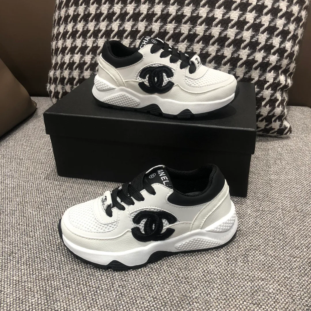 Кроссовки Женские Chanel 18591619