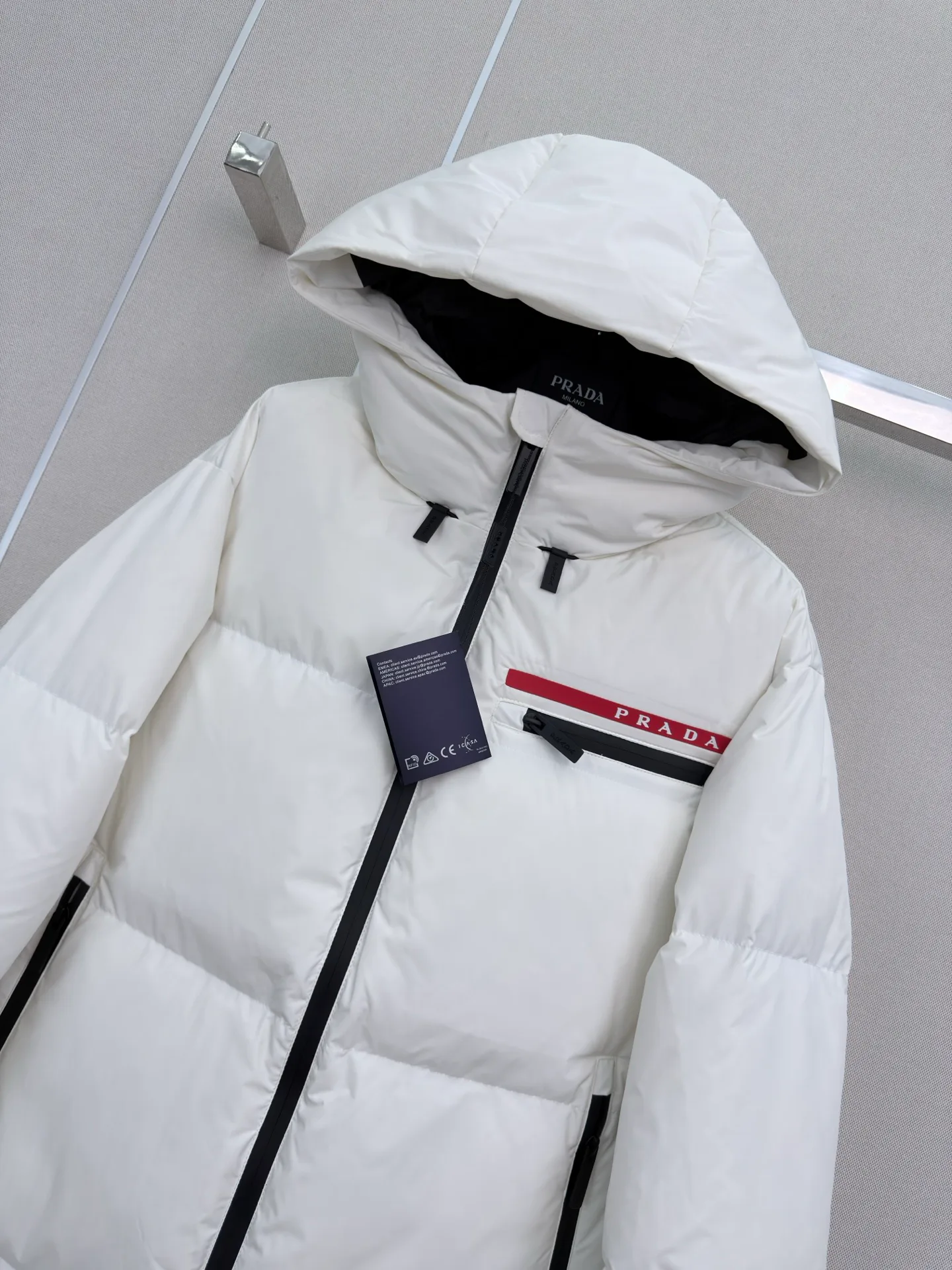 Women's Jackets And Down Jackets PRADA 18226287