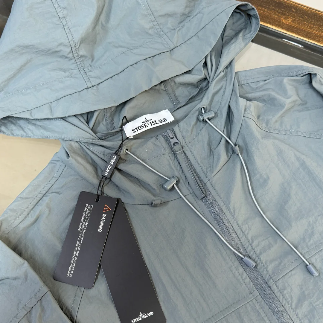 Men's Jackets And Down Jackets STONE ISLAND 17286050
