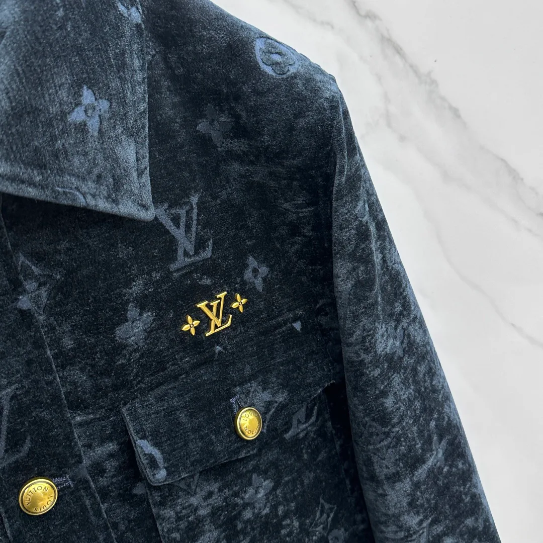 Куртки И Пуховики Мужские Louis Vuitton 18596982