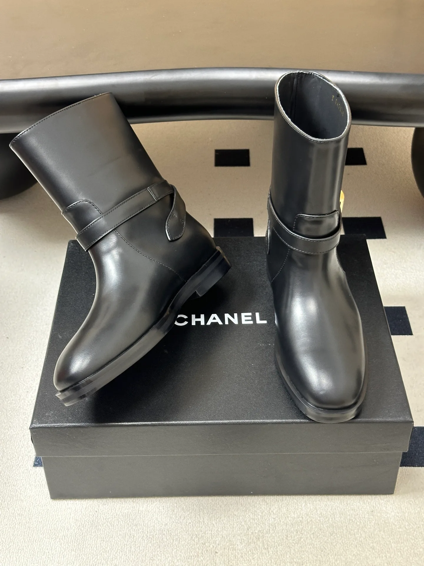 Women's Boots CHANEL 18048831