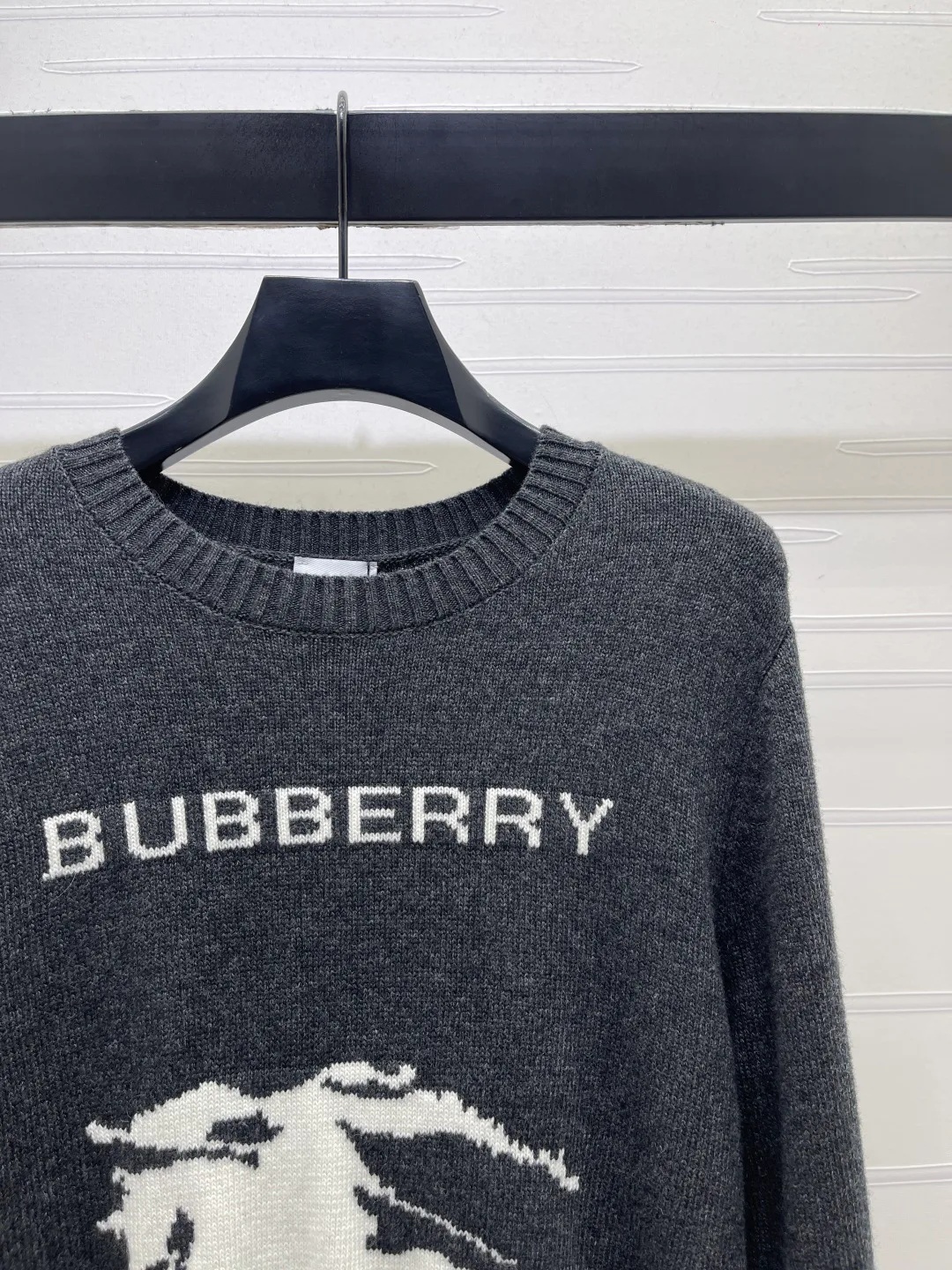Women's Jumpers And Sweaters BURBERRY 17918675