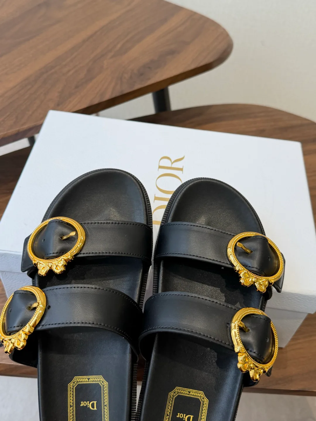 Women's Flip-Flops CHRISTIAN DIOR 17461309