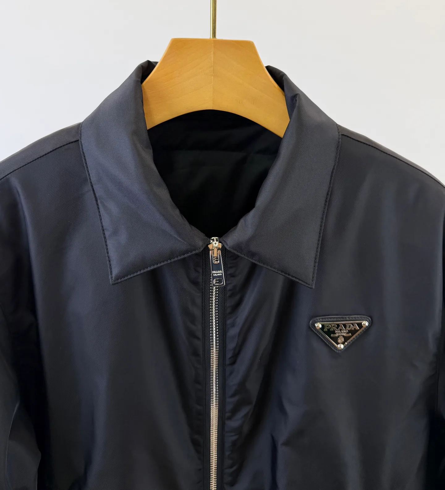 Women's Jackets And Down Jackets PRADA 18428680