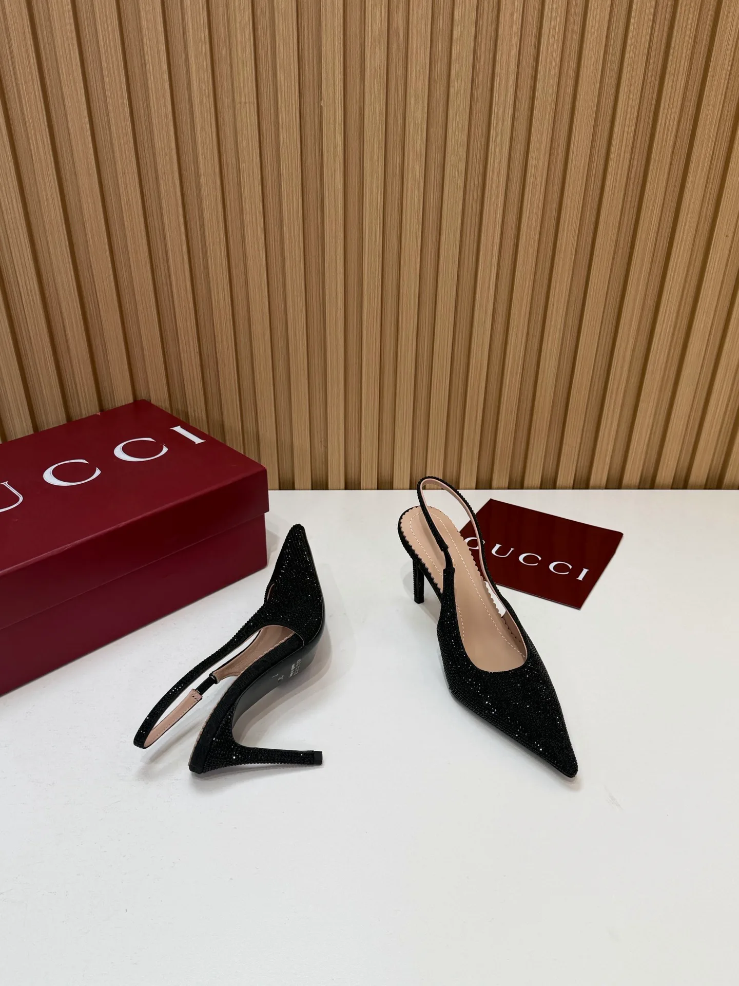 Туфли Женские Gucci 18676787