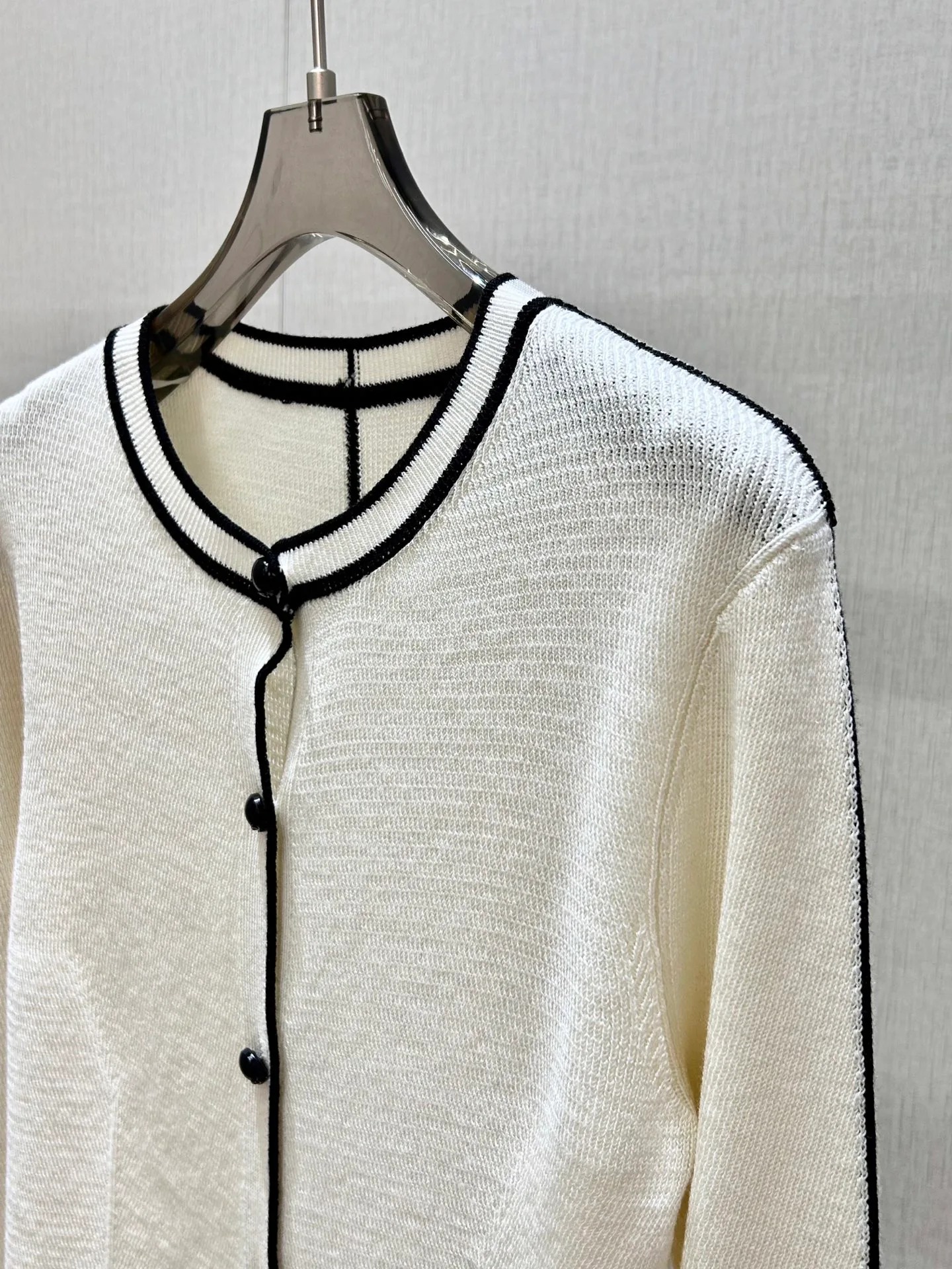 Women's Jumpers And Sweaters CHANEL 18410697