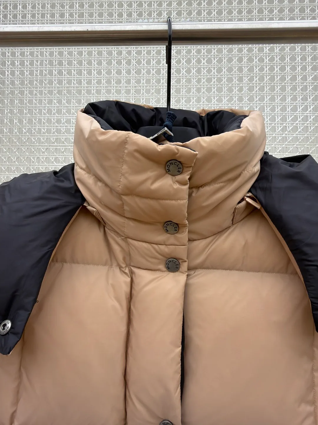 Жилеты Мужские Moncler 18612884