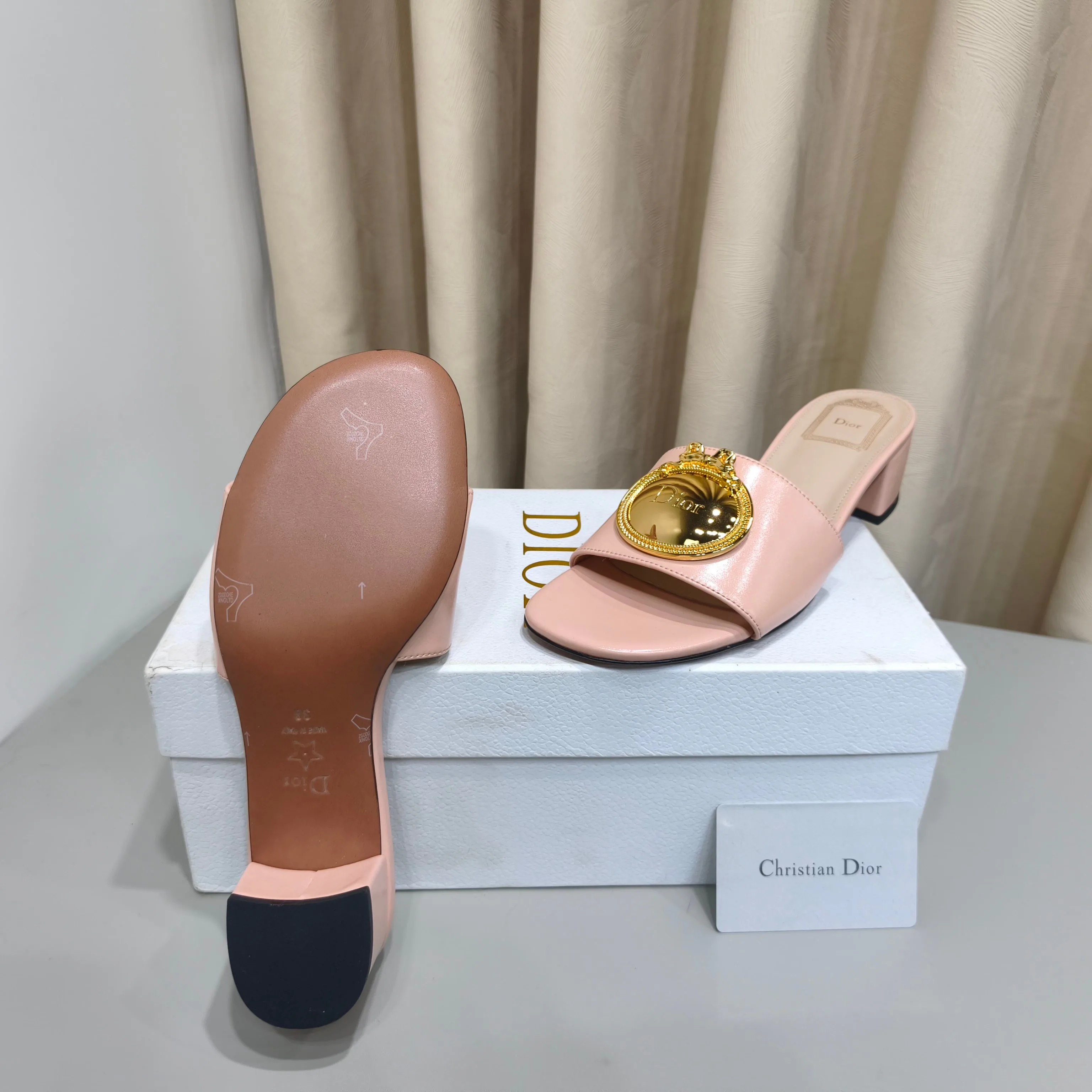 Women's Mules And Clogs CHRISTIAN DIOR 17988684