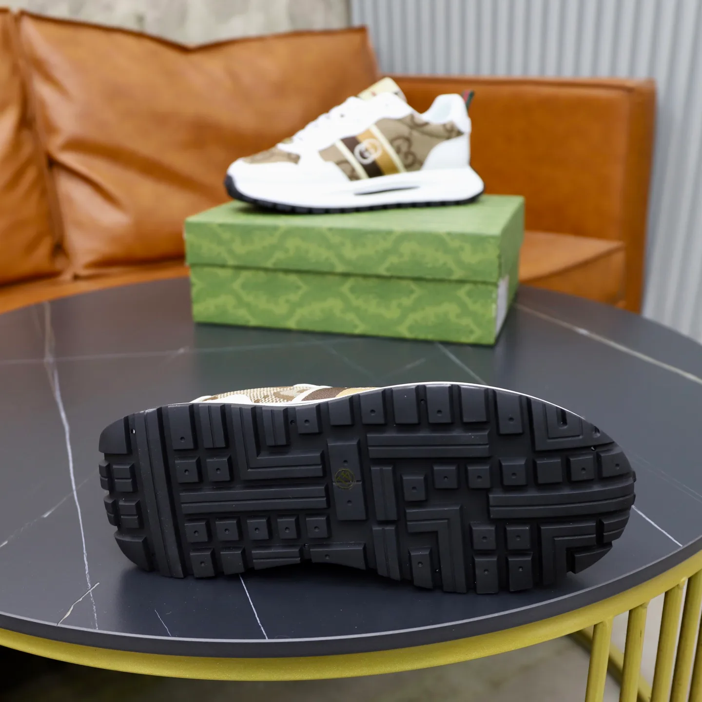 Men's Sneakers GUCCI 18516255