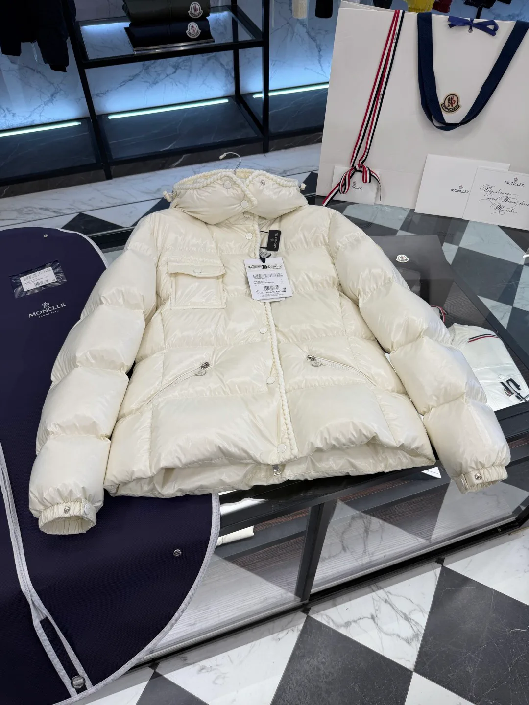 Men's Jackets And Down Jackets MONCLER 19575018