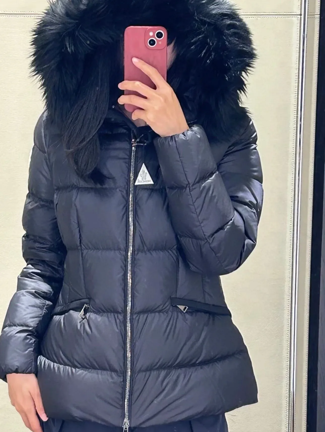 Women's Jackets And Down Jackets MONCLER 18130049