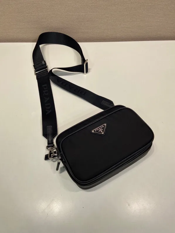 Women's Shoulder Bags PRADA 18362282