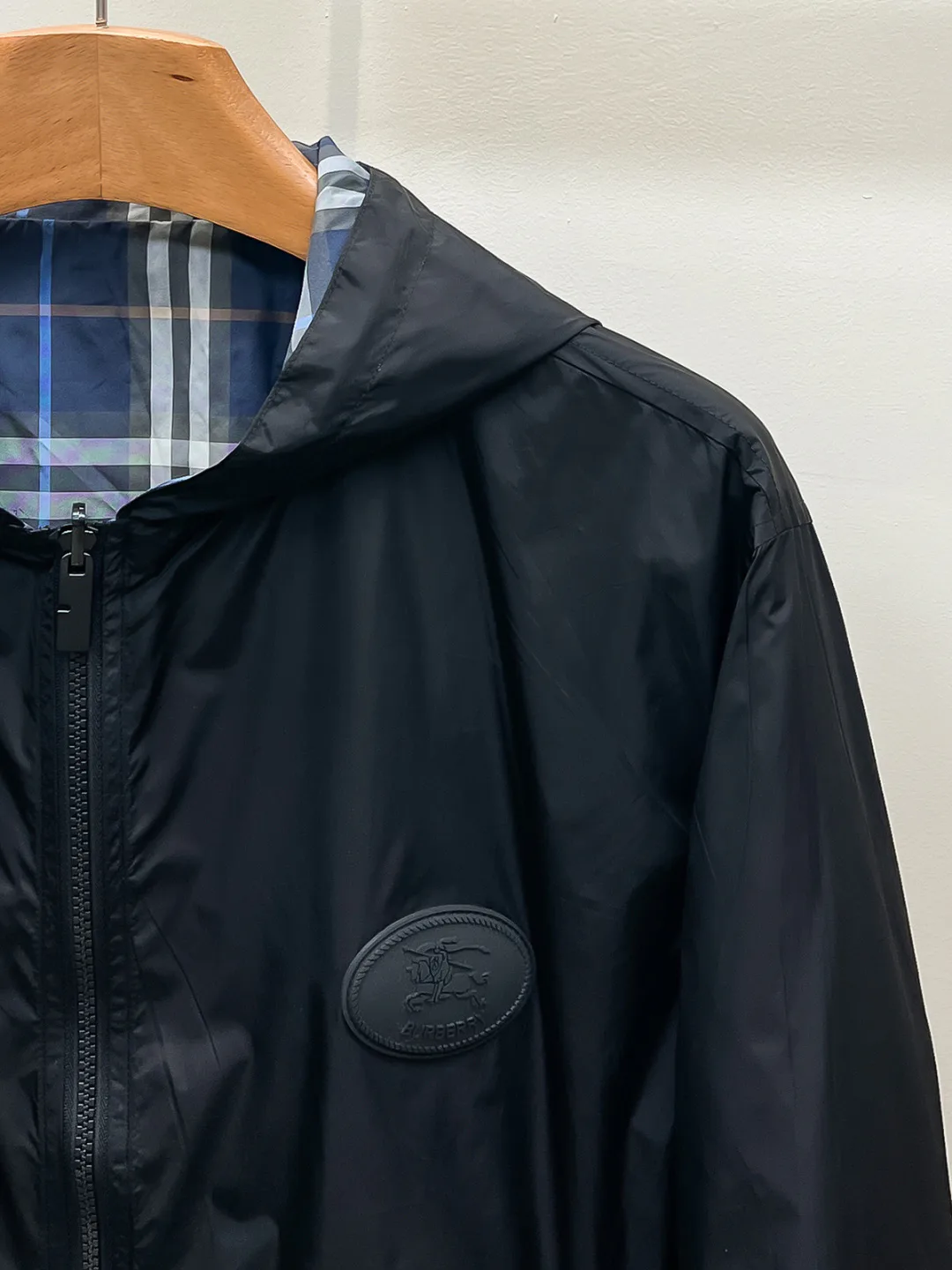 Men's Jackets And Down Jackets BURBERRY 18499067