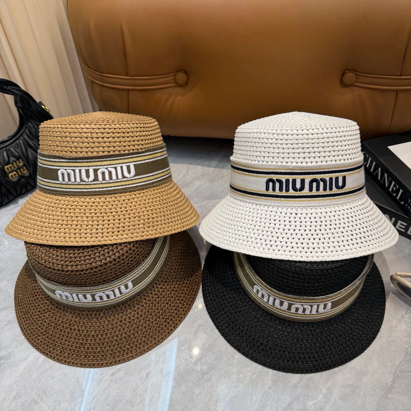 Hats MIU MIU 17604934
