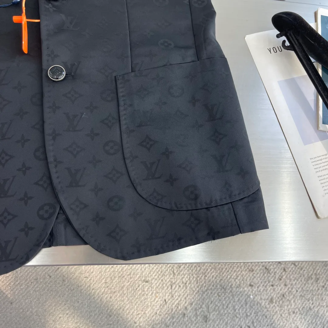 Men's Blazers LOUIS VUITTON 18320154