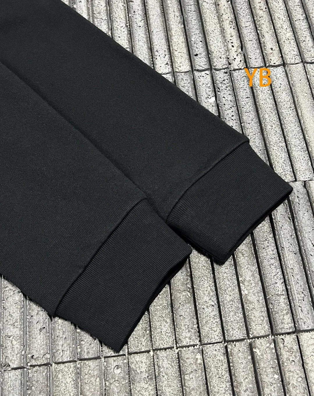 Men's Sweatshirts And Hoodies MONCLER 17571999