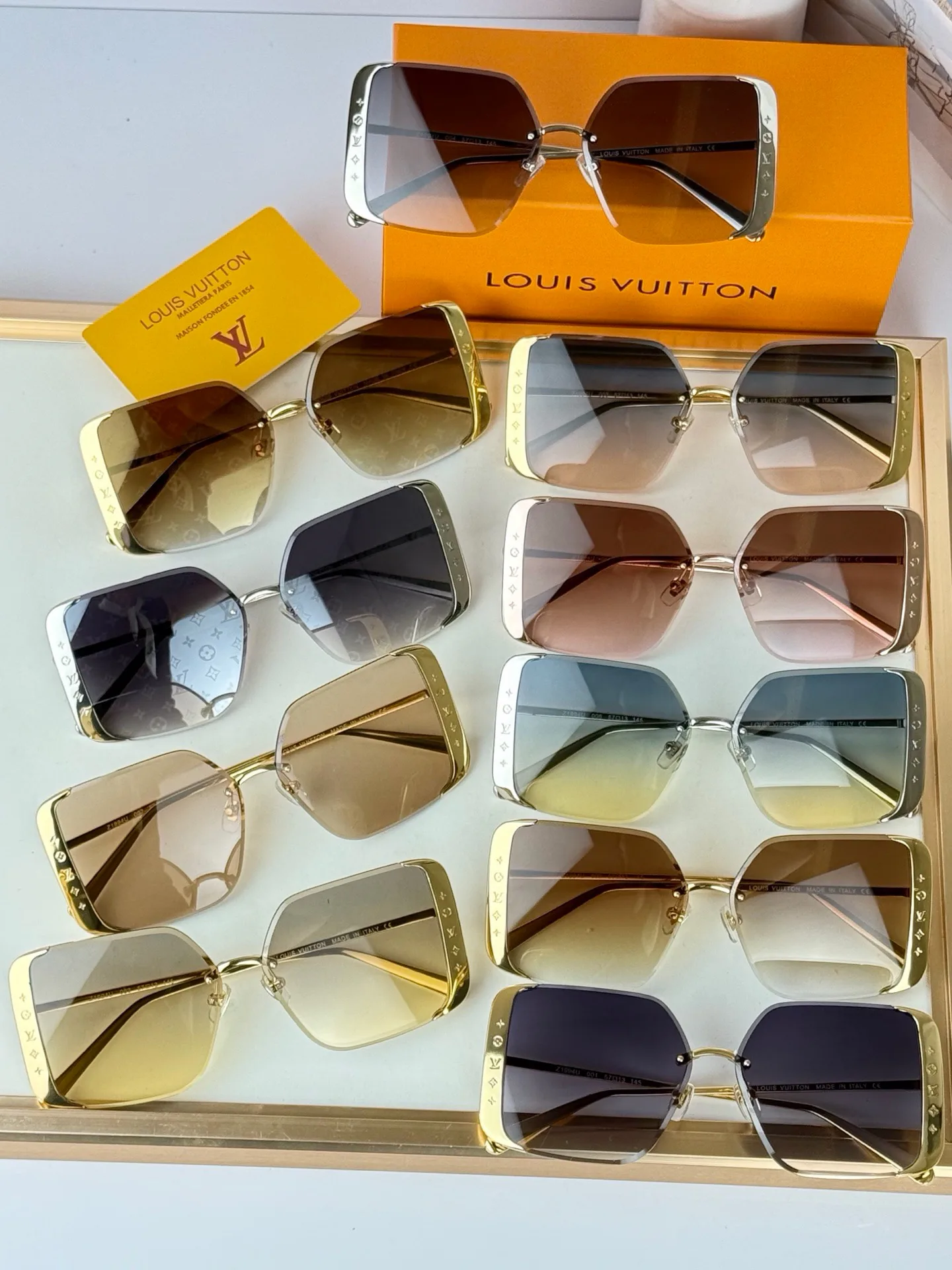 Glasses LOUIS VUITTON 17428189
