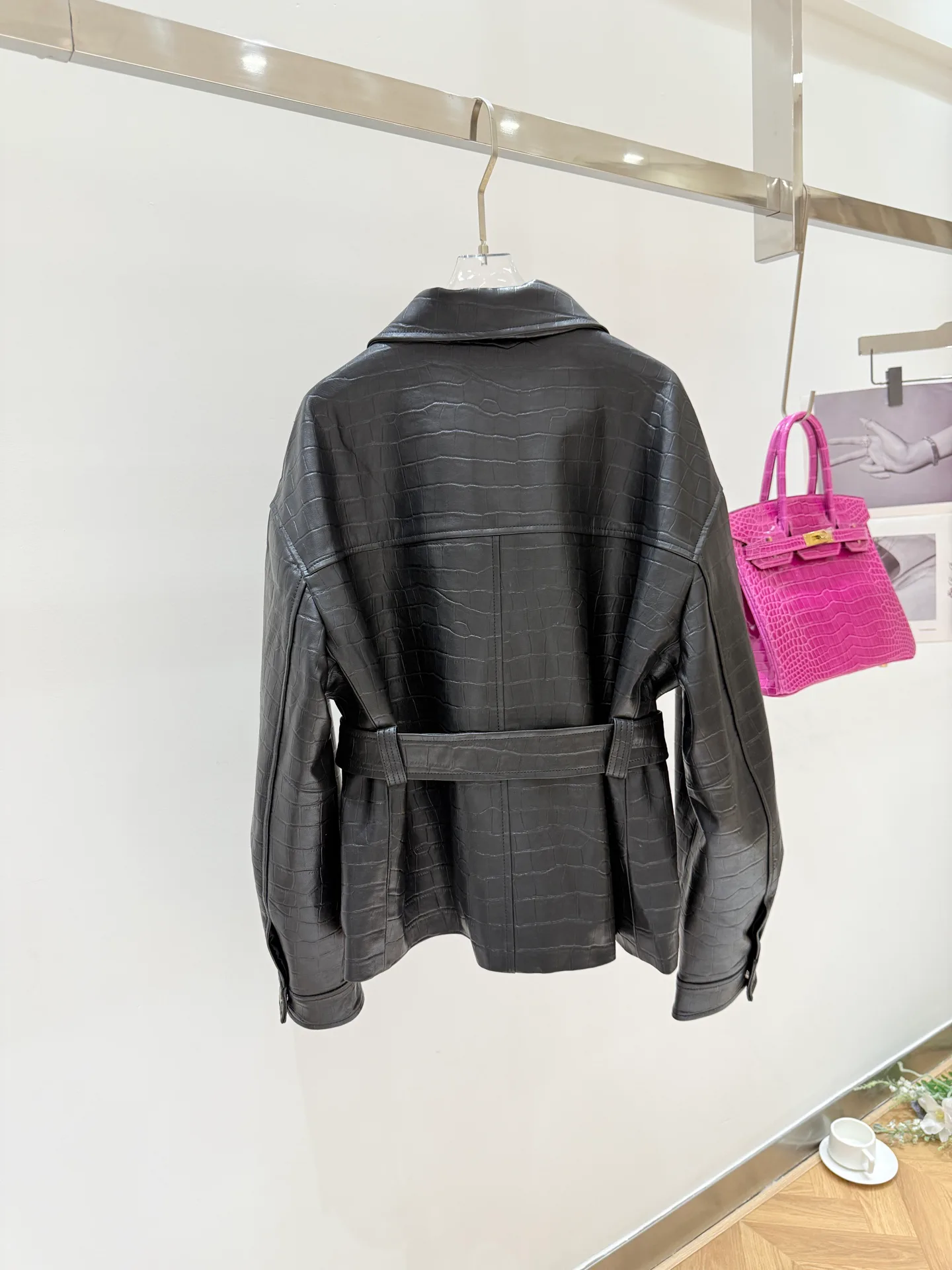 Women's Leather Jackets And Sheepskin Coats THE ROW 17850855