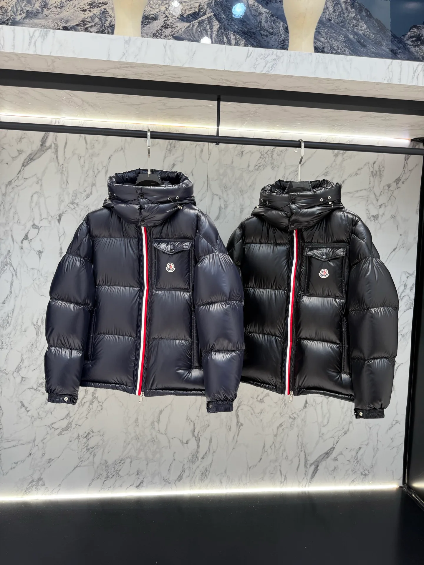 Men's Jackets And Down Jackets MONCLER 17974314
