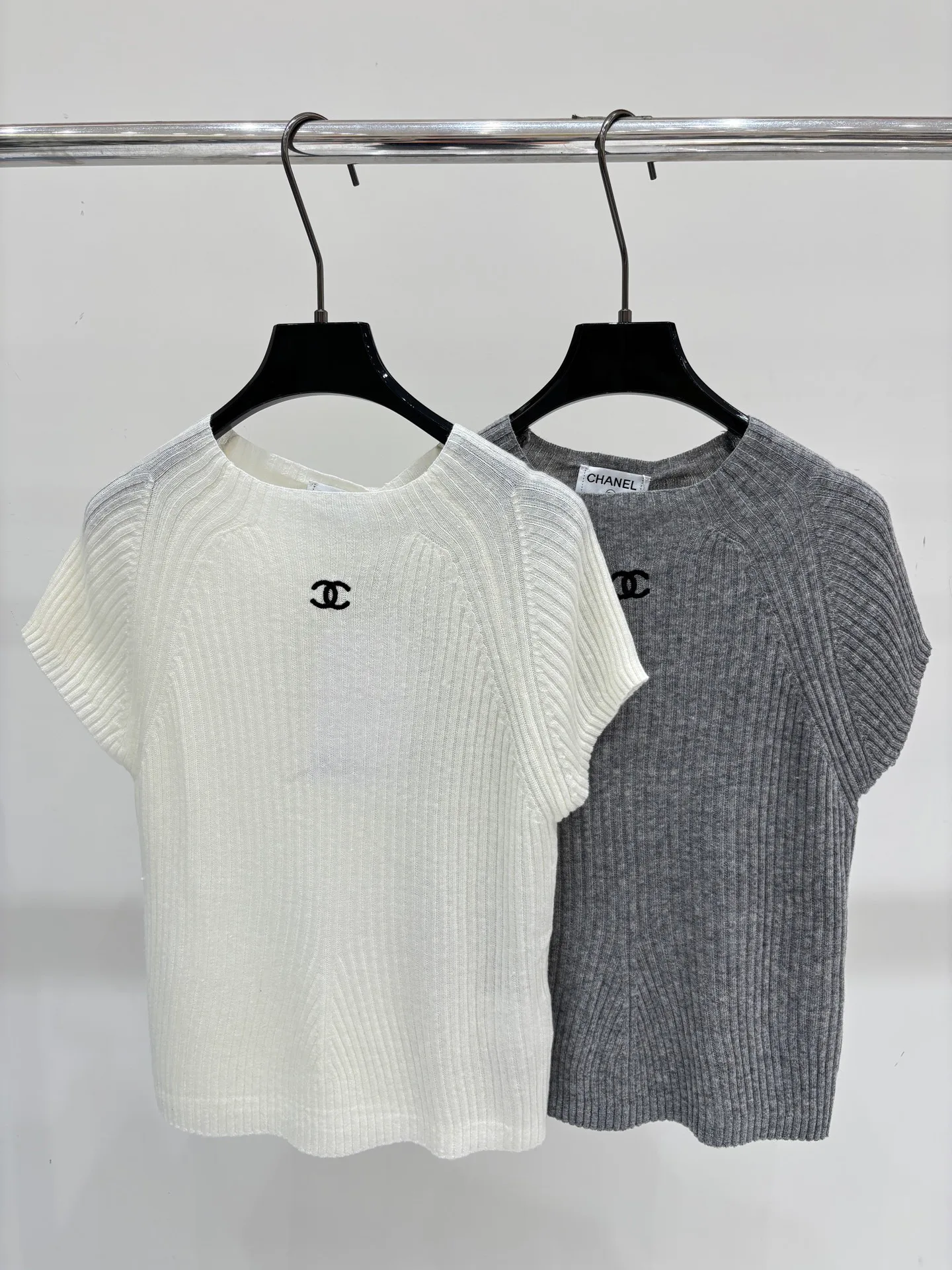Women's T-Shirts CHANEL 17612136